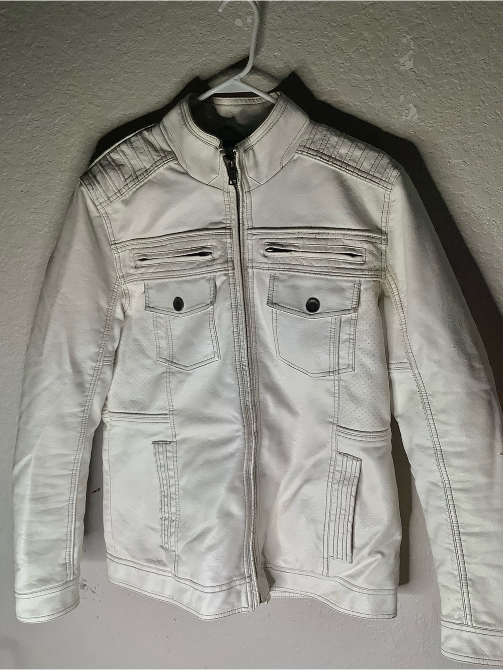 BKE White Women's Zip-Front Leather Jacket